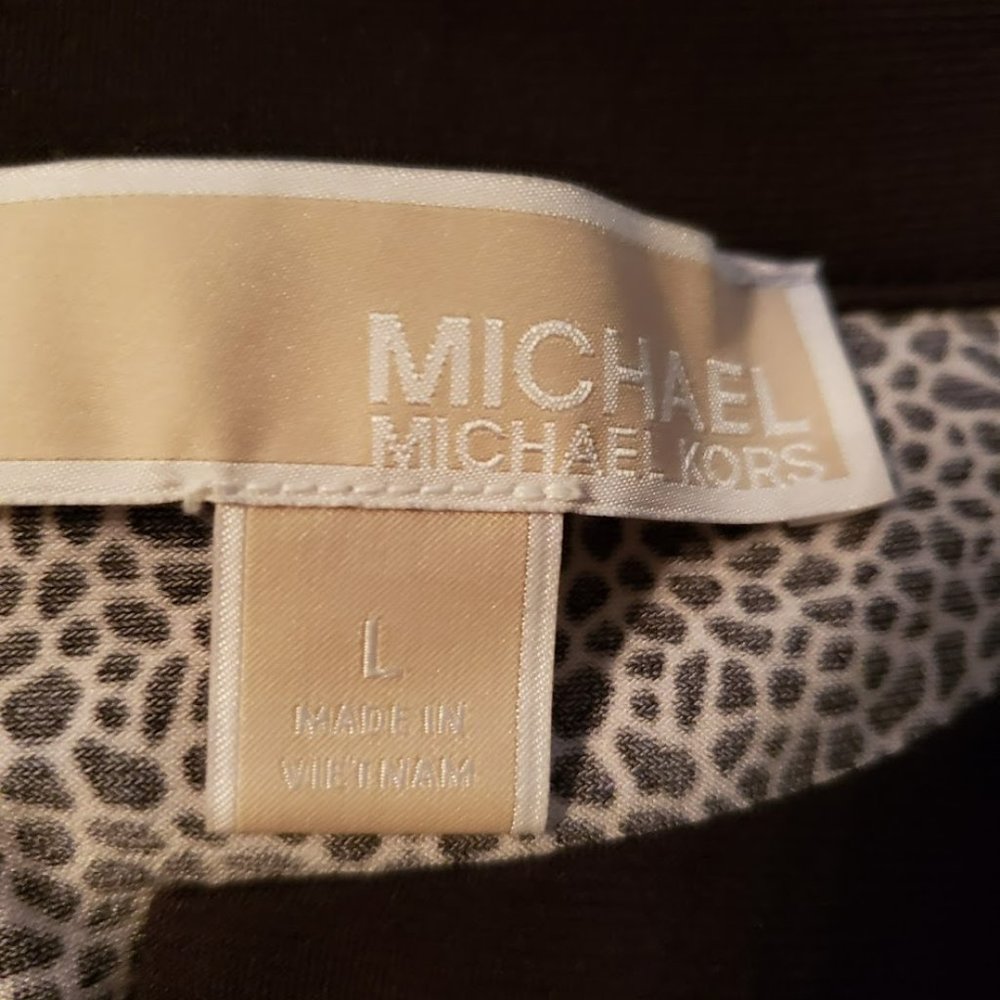 Michael Kors Black White Stretch Knit Grommet Criss Cross Neckline SZ L - Picture 5 of 6